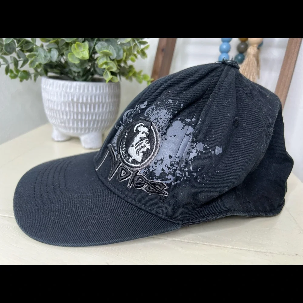 Top of the World gently used